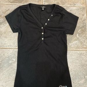 Women’s Medium GUESS Short-Sleeve Top